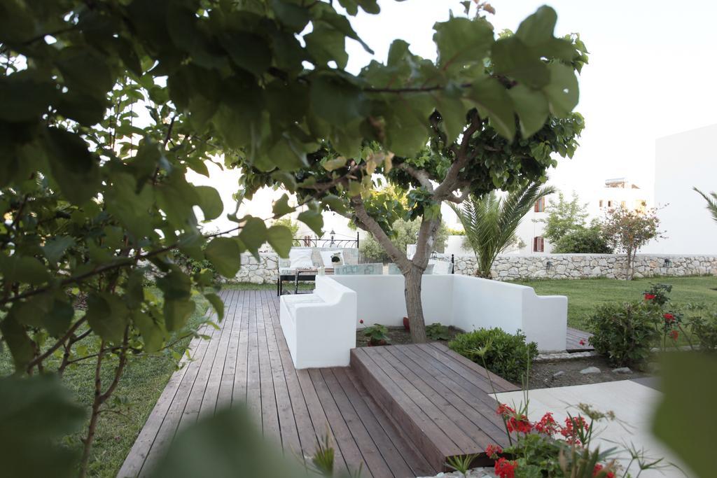 Asterias Apartment Skyros Bagian luar foto