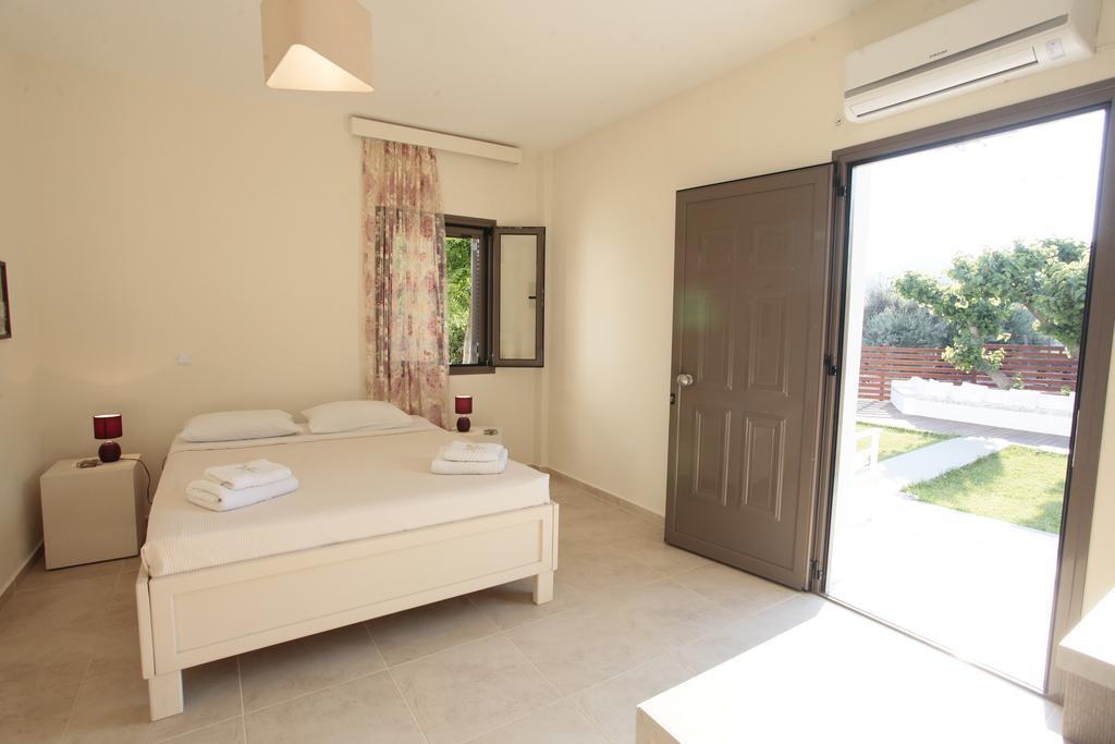 Asterias Apartment Skyros Ruang foto