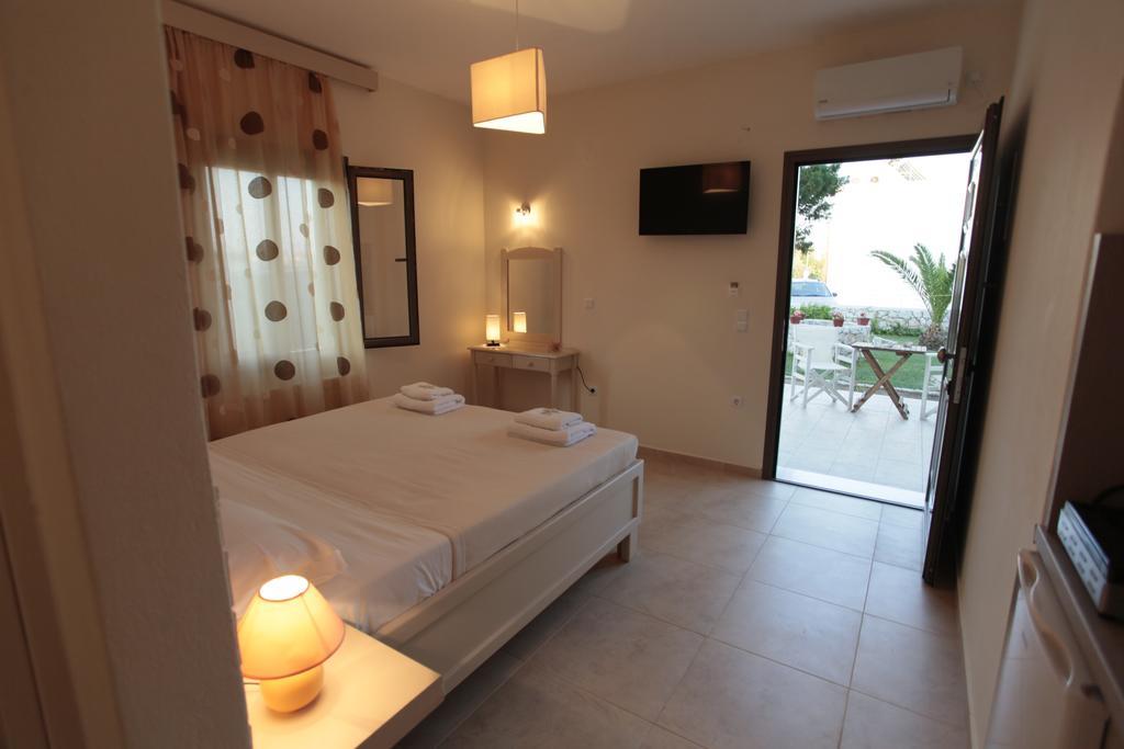 Asterias Apartment Skyros Ruang foto
